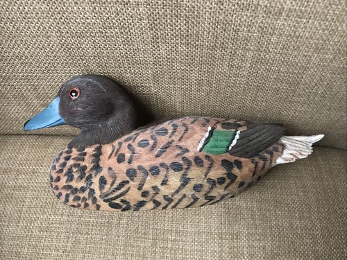 Small solid wood mallard - wood,